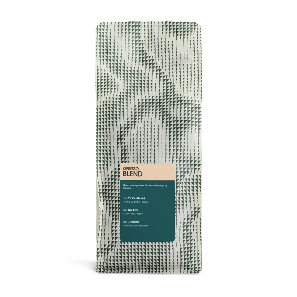 Coffee Collective Espresso Blend cafea boabe 1 kg note ciocolată
