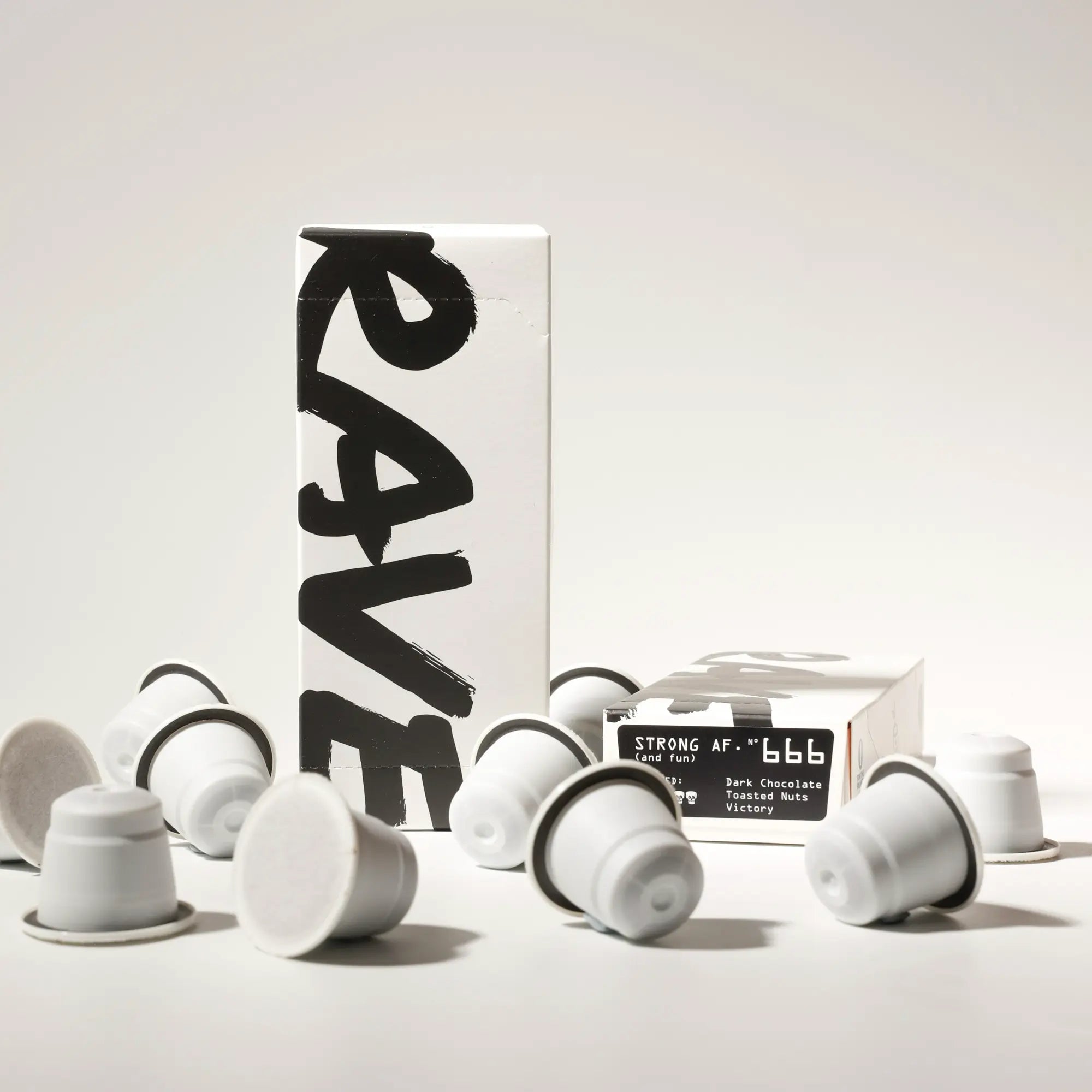 Rave Strong AF Blend capsule cafea 10 buc cu ciocolata neagra